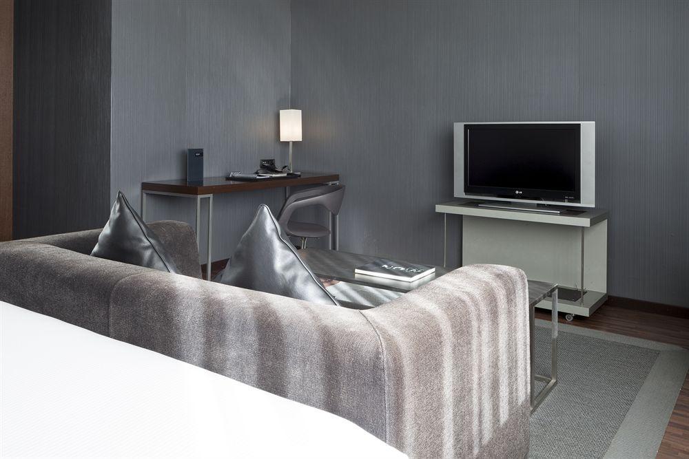 Ac Hotel San Sebastian De Los Reyes By Marriott Exterior photo