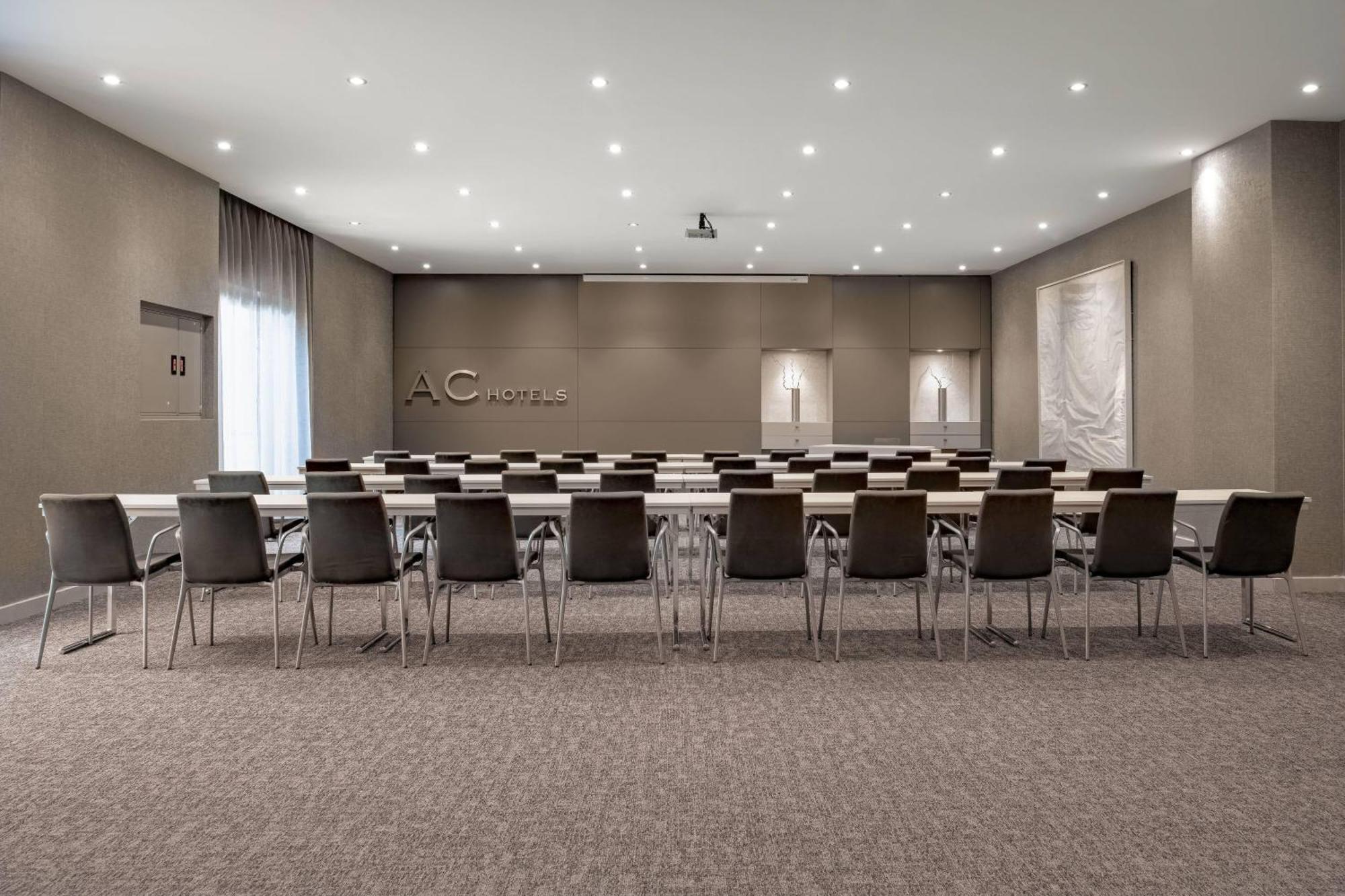 Ac Hotel San Sebastian De Los Reyes By Marriott Exterior photo