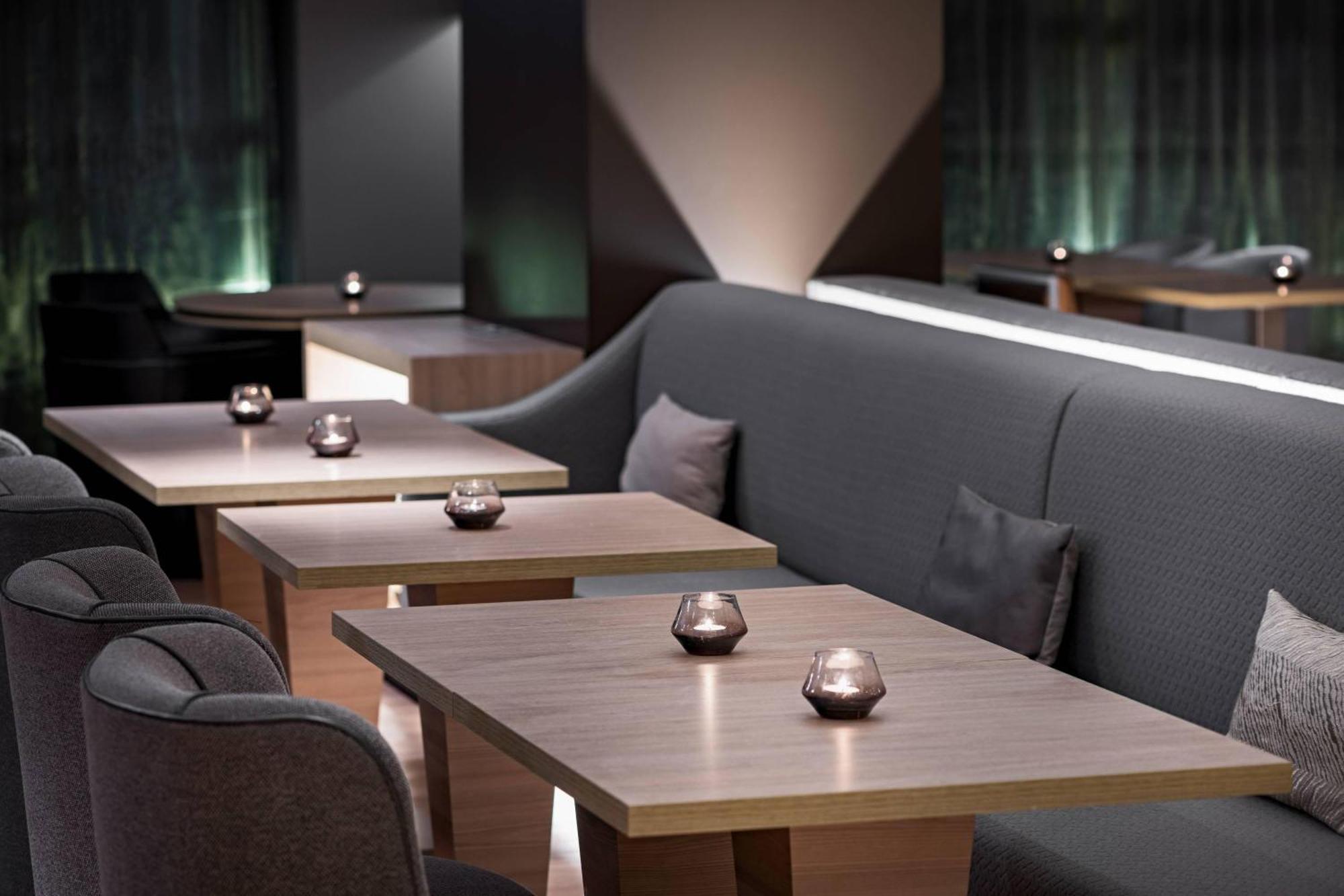 Ac Hotel San Sebastian De Los Reyes By Marriott Exterior photo