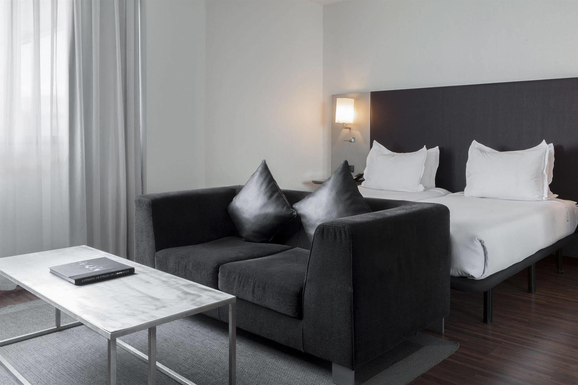 Ac Hotel San Sebastian De Los Reyes By Marriott Exterior photo